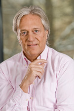 Dr. med. Herbert  Plum